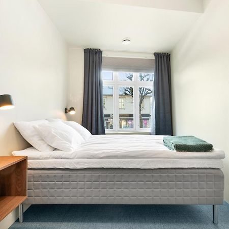 Central Guest House - Bedroom With Private Bathroom Stavanger Dış mekan fotoğraf