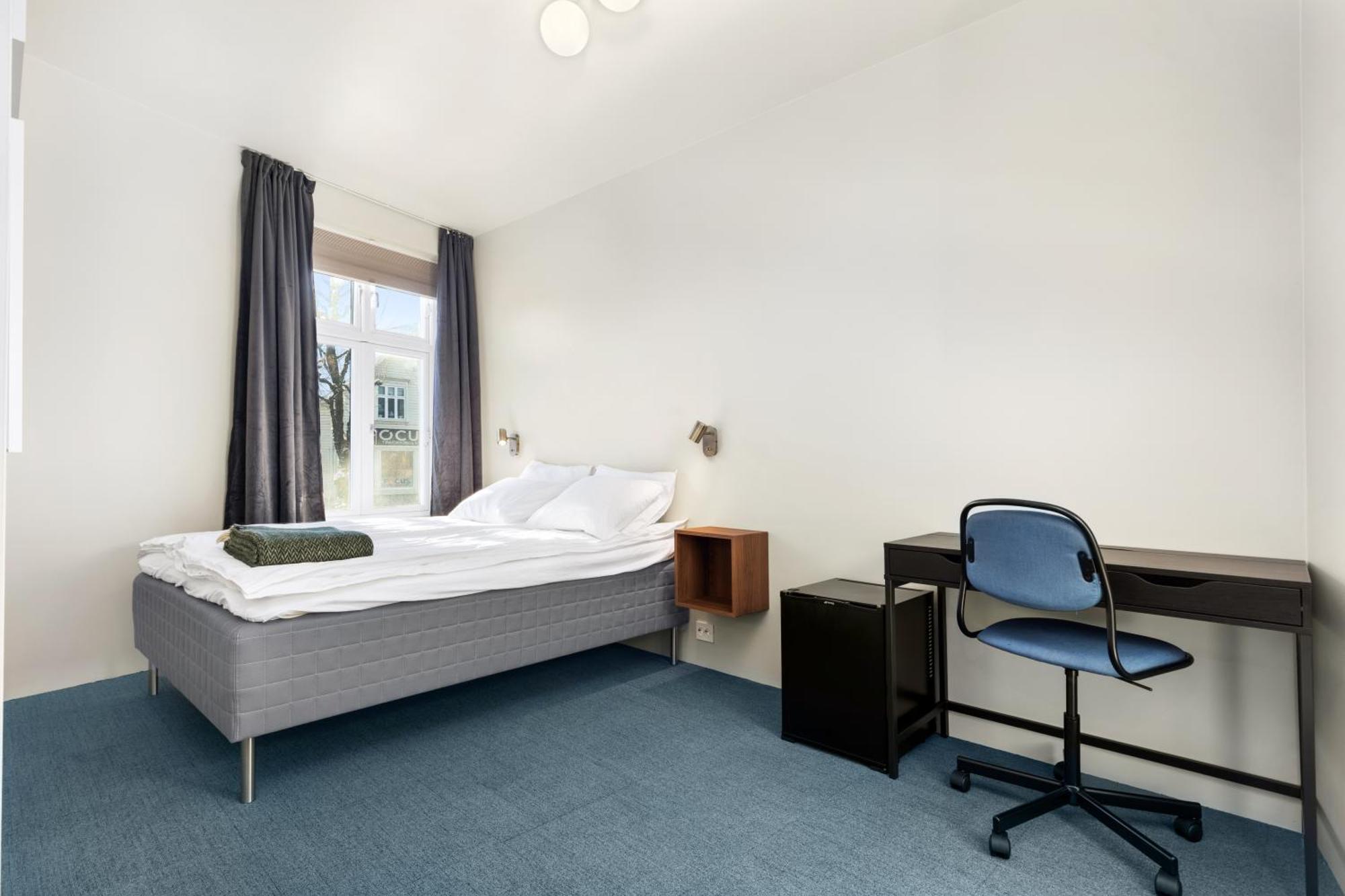 Central Guest House - Bedroom With Private Bathroom Stavanger Dış mekan fotoğraf