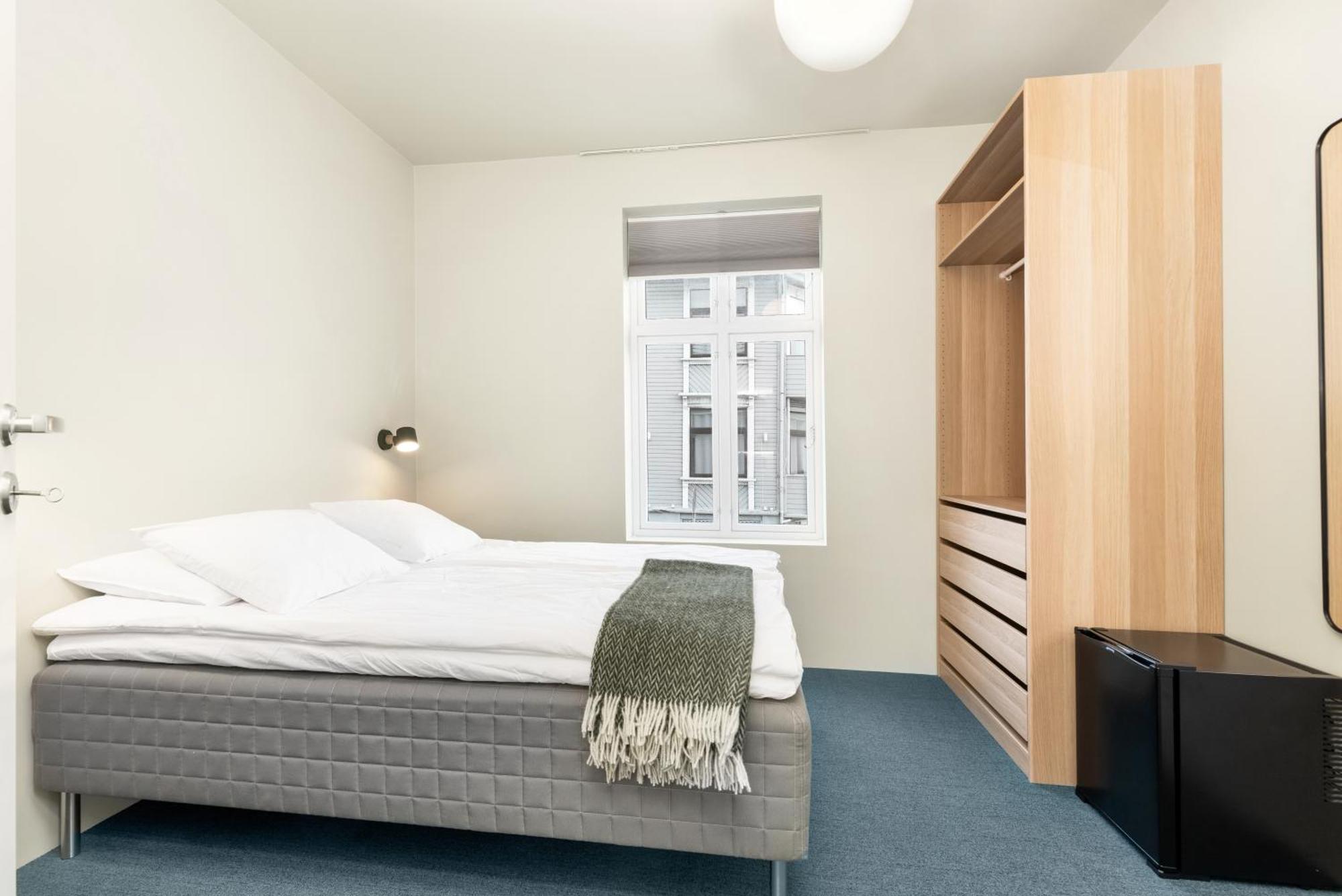 Central Guest House - Bedroom With Private Bathroom Stavanger Dış mekan fotoğraf