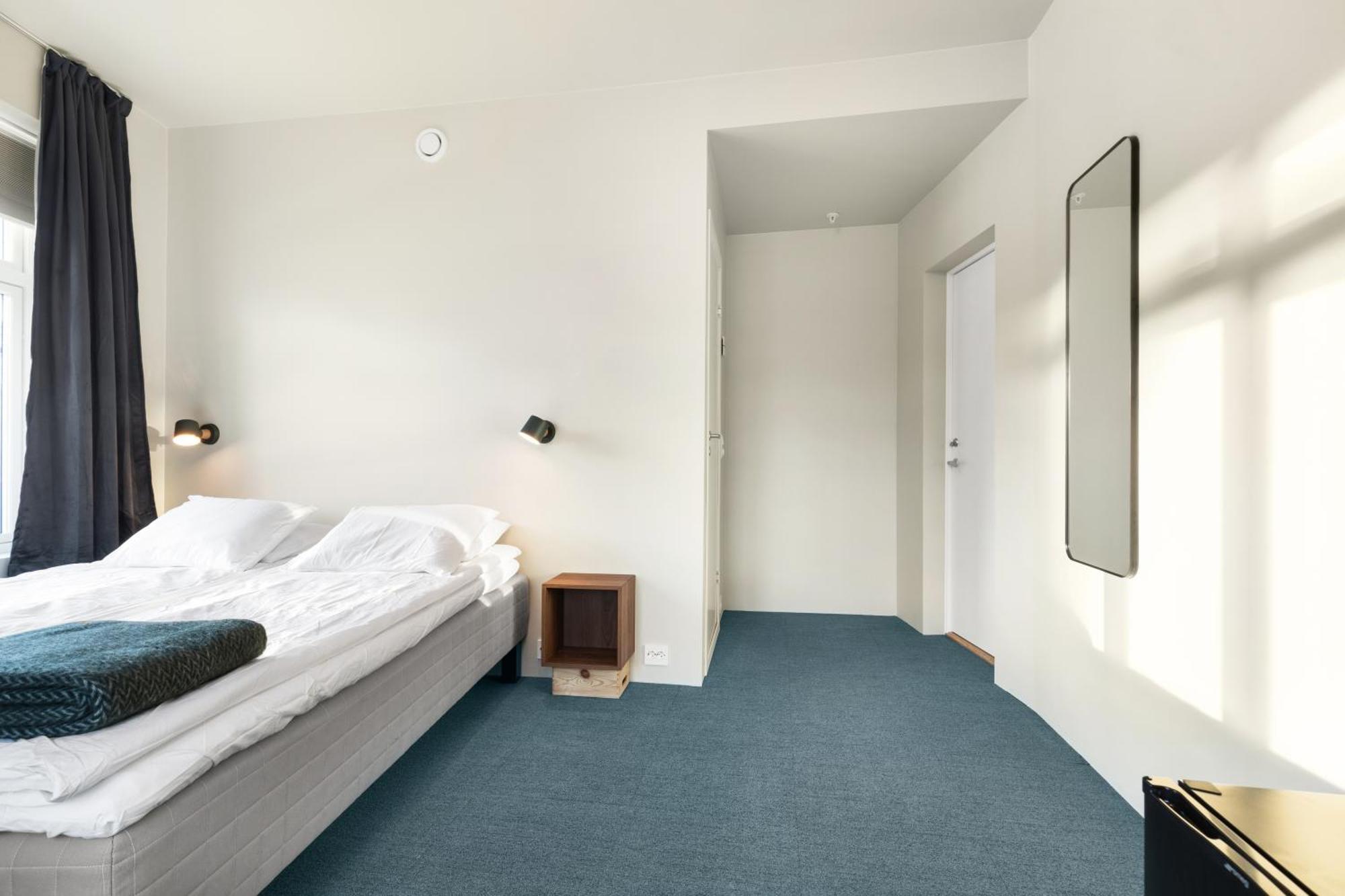Central Guest House - Bedroom With Private Bathroom Stavanger Oda fotoğraf