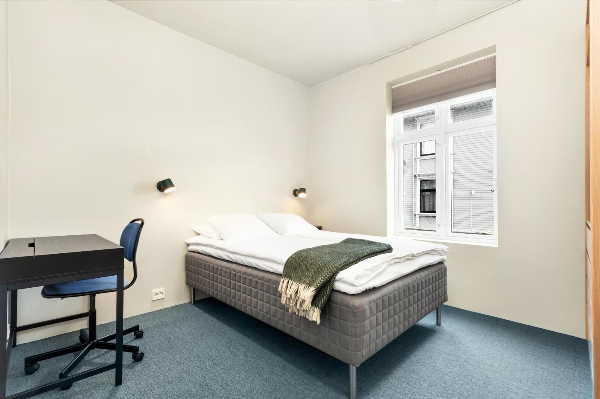 Central Guest House - Bedroom With Private Bathroom Stavanger Oda fotoğraf