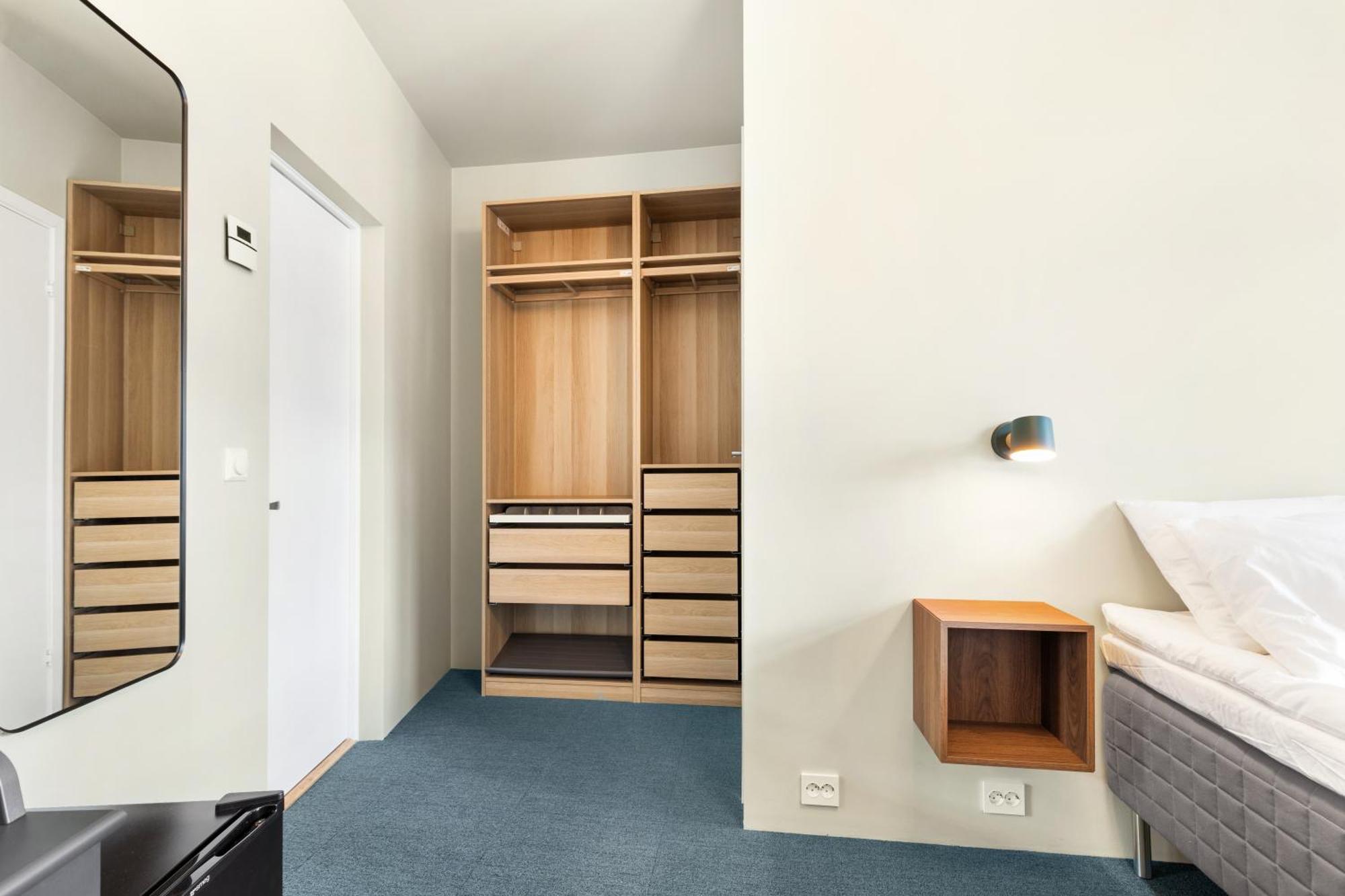 Central Guest House - Bedroom With Private Bathroom Stavanger Oda fotoğraf